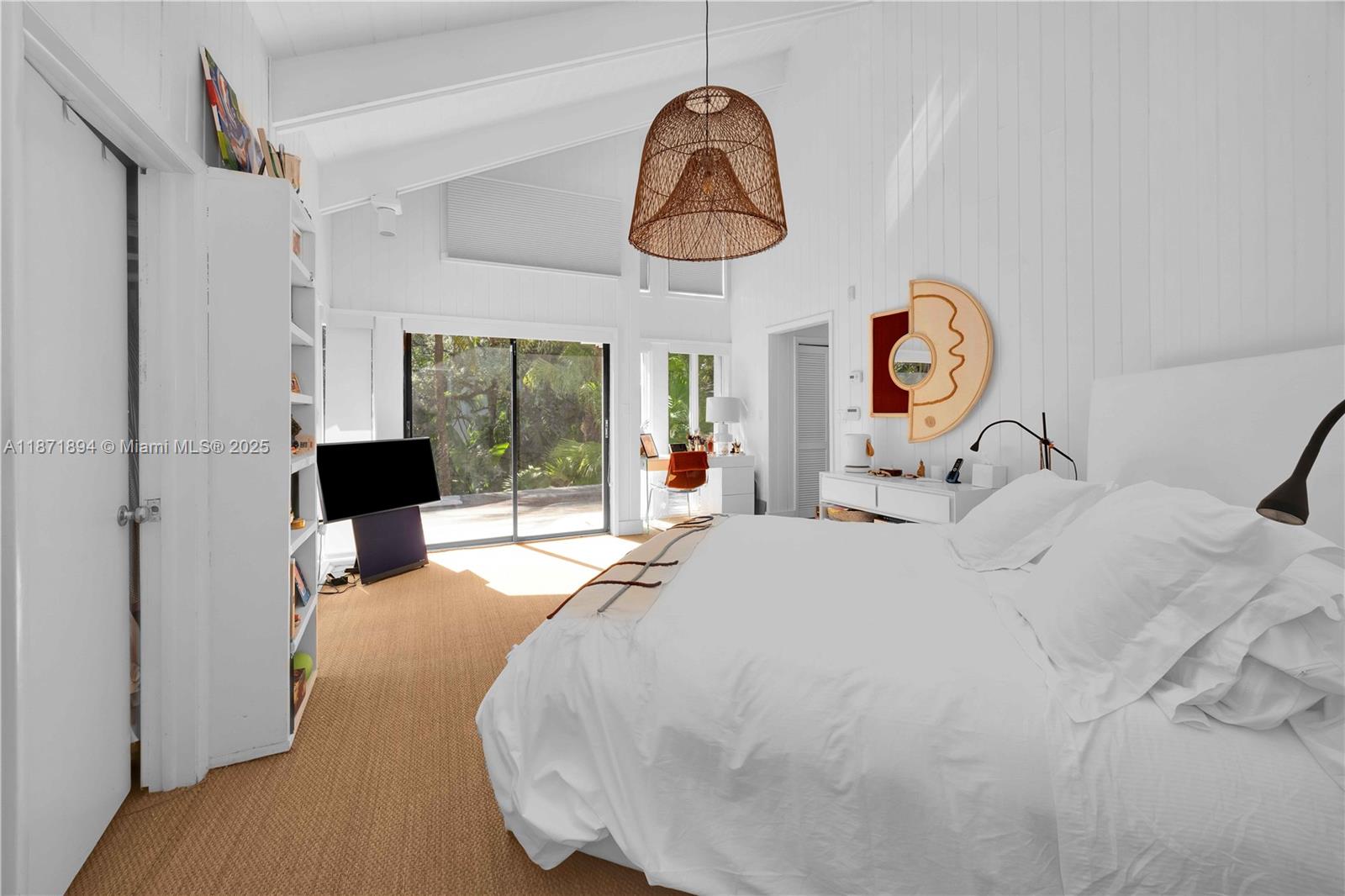 SNAPPER CREEK OAKS - Residential