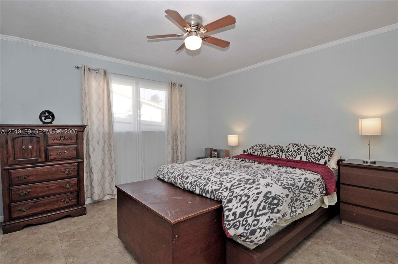 KENDALE LAKES SEC EIGHT - Residential Lease