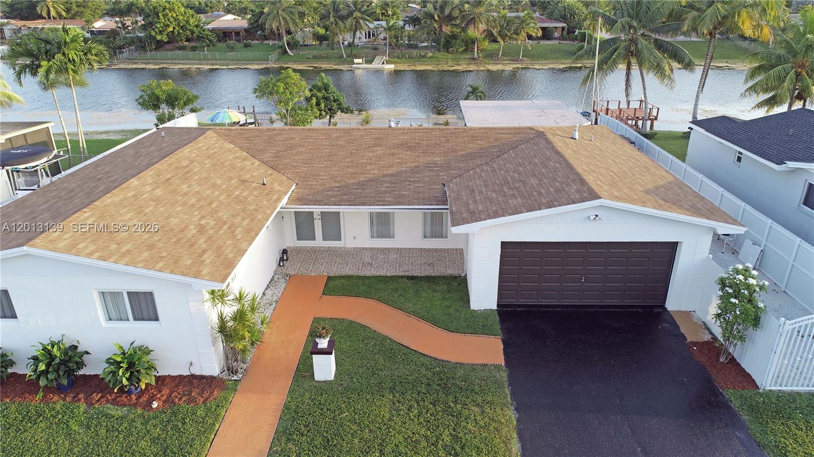 KENDALE LAKES SEC EIGHT - Residential Lease