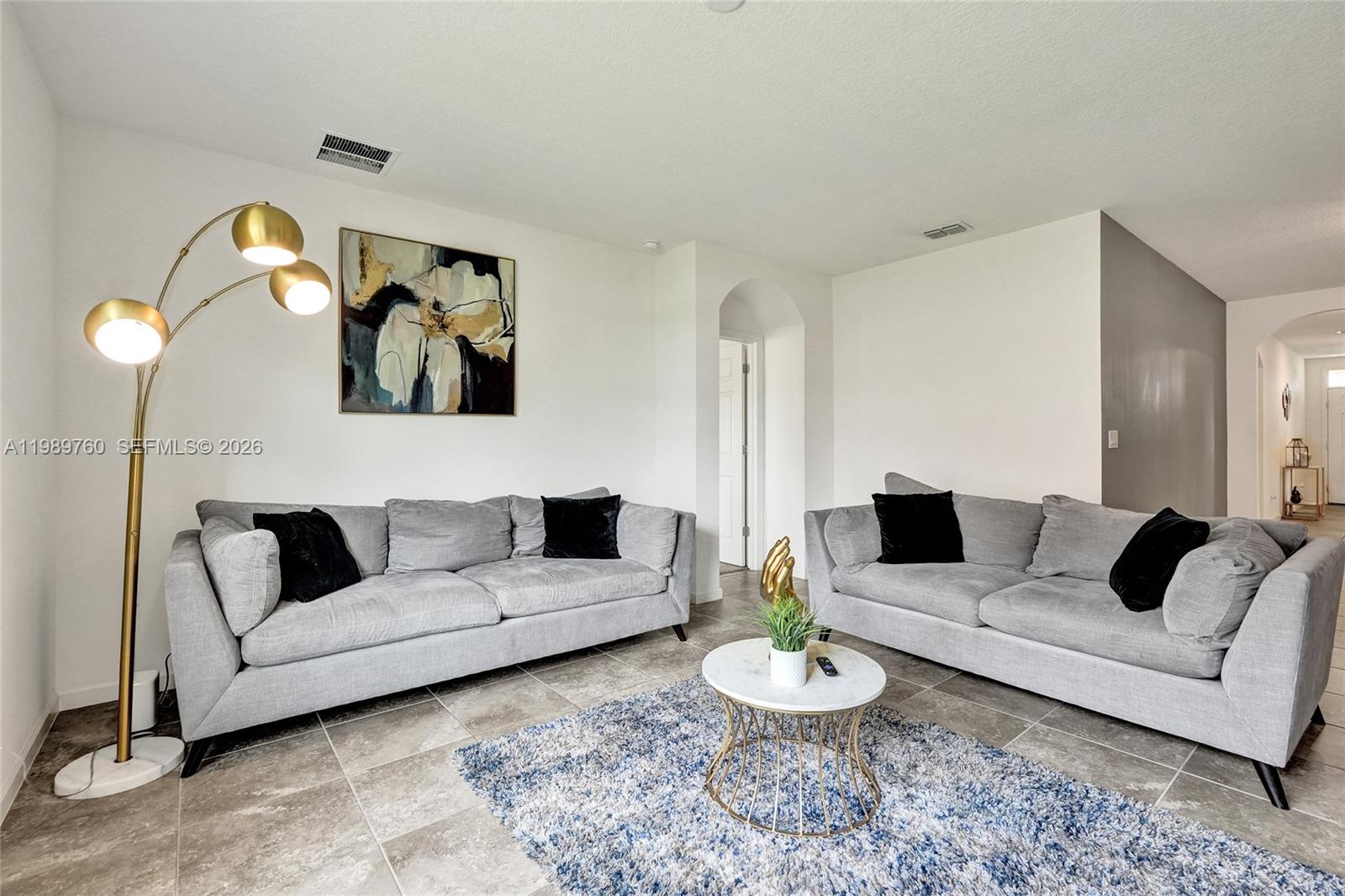 6479 NW Castlebrook Ave