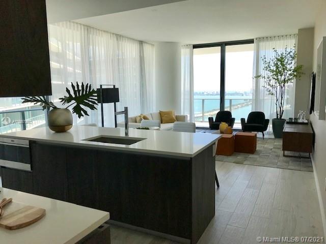 GRANPARAISO CONDO - Residential Lease