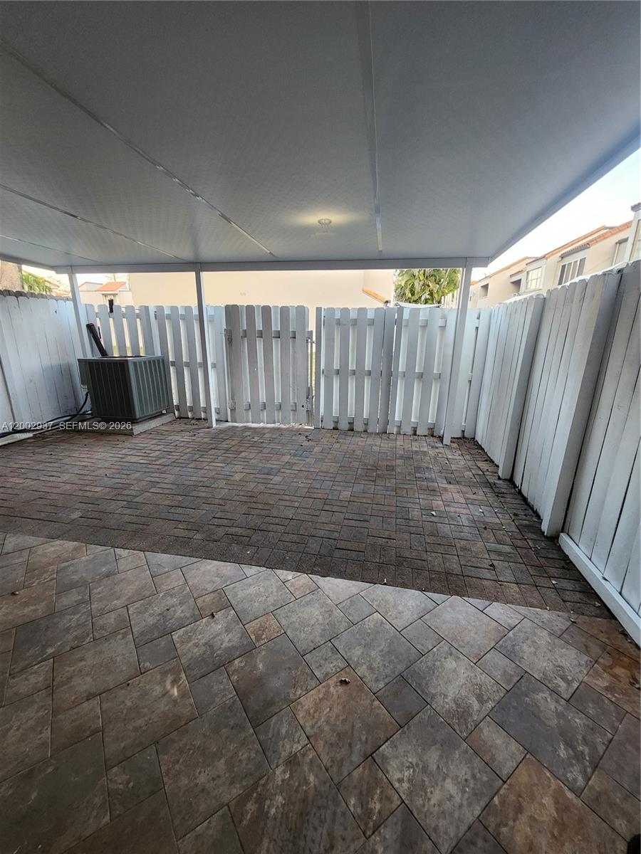 SUNSET HARBOUR SEC IV - Residential Lease