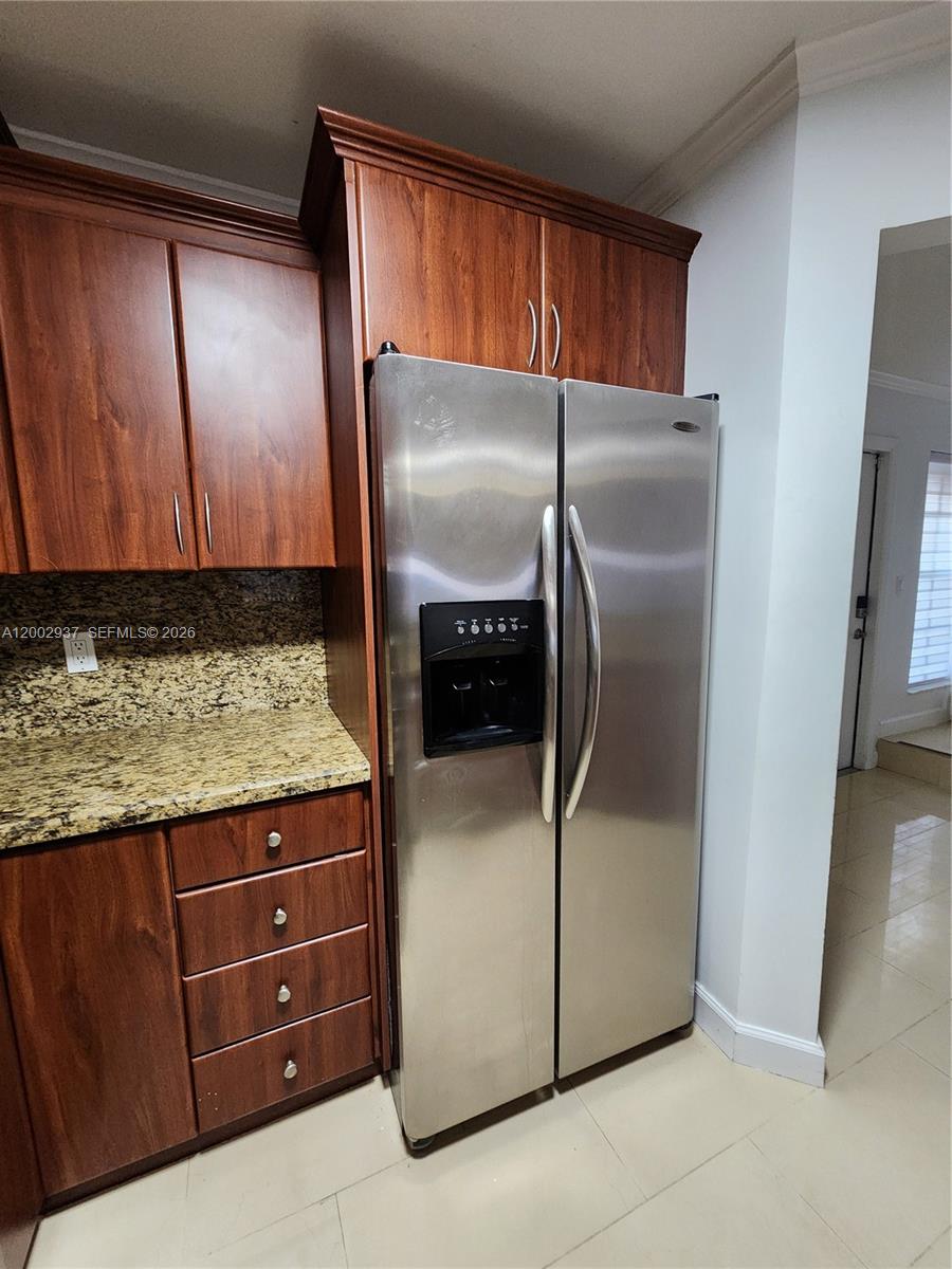 SUNSET HARBOUR SEC IV - Residential Lease