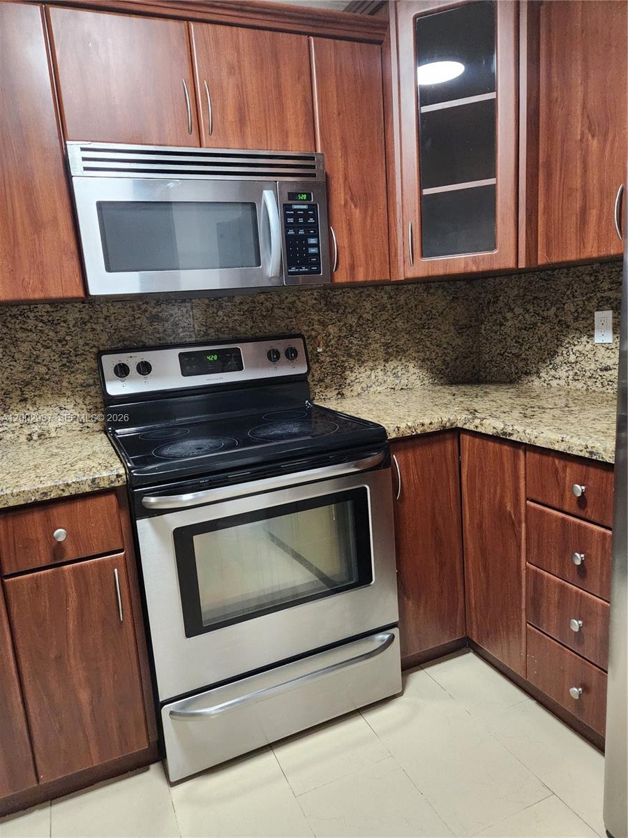 SUNSET HARBOUR SEC IV - Residential Lease