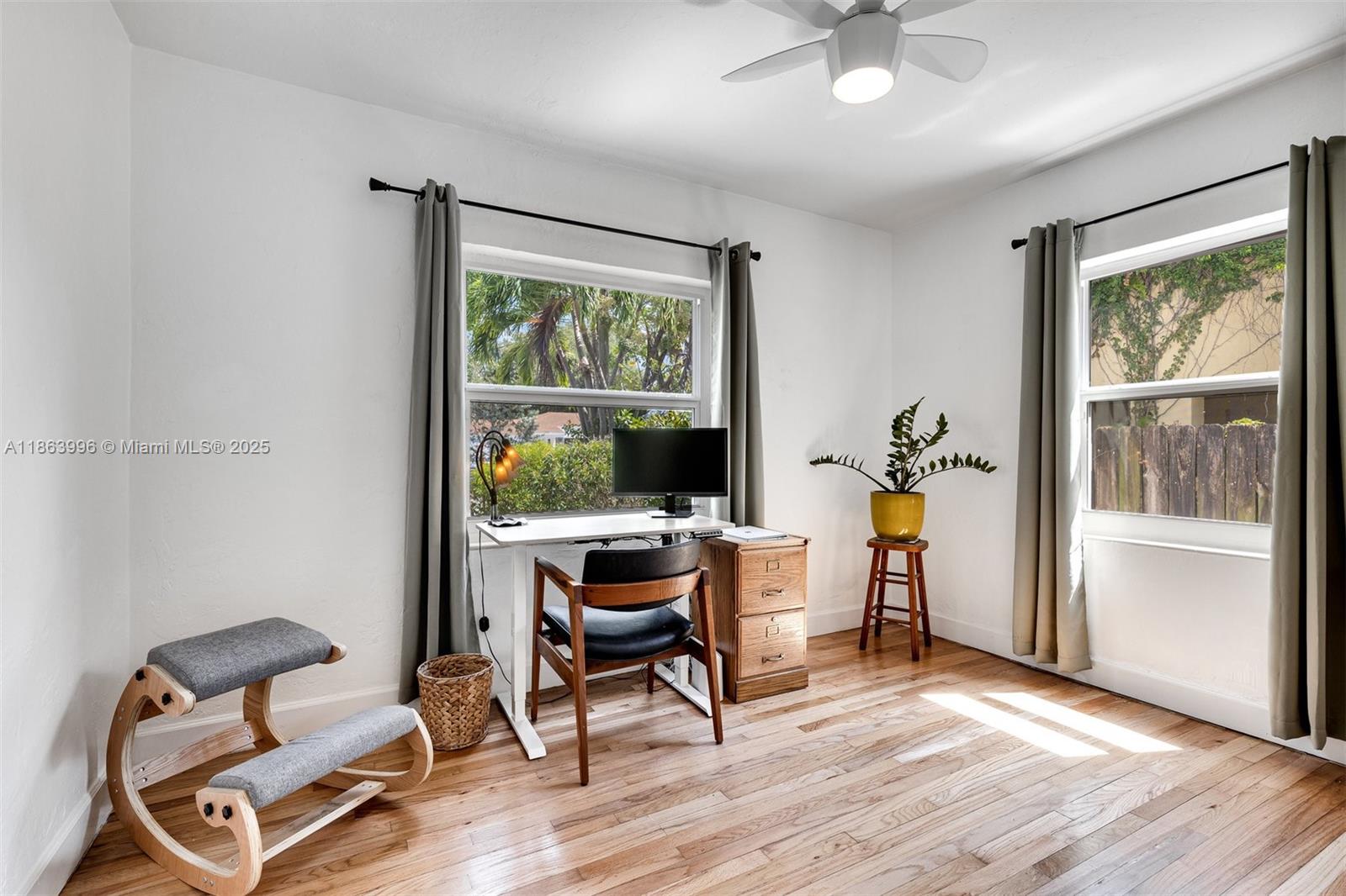 COLUMBIA PARK CORR PL - Residential