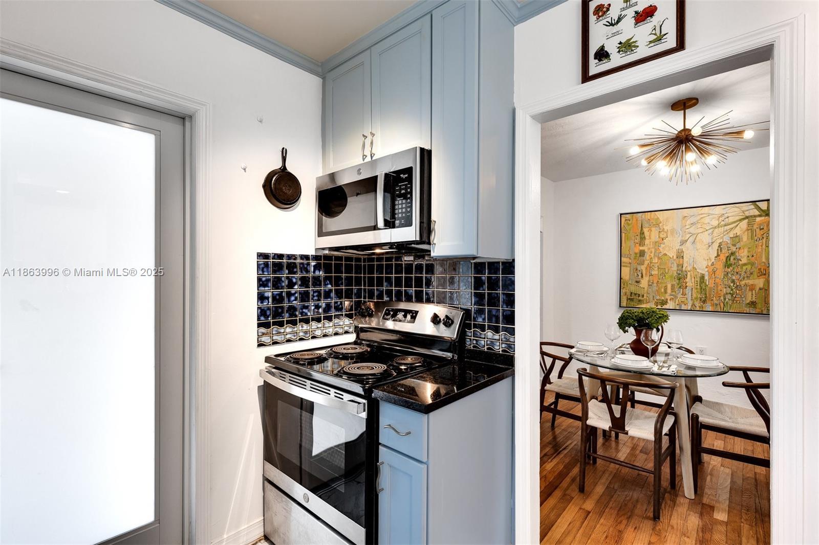 COLUMBIA PARK CORR PL - Residential