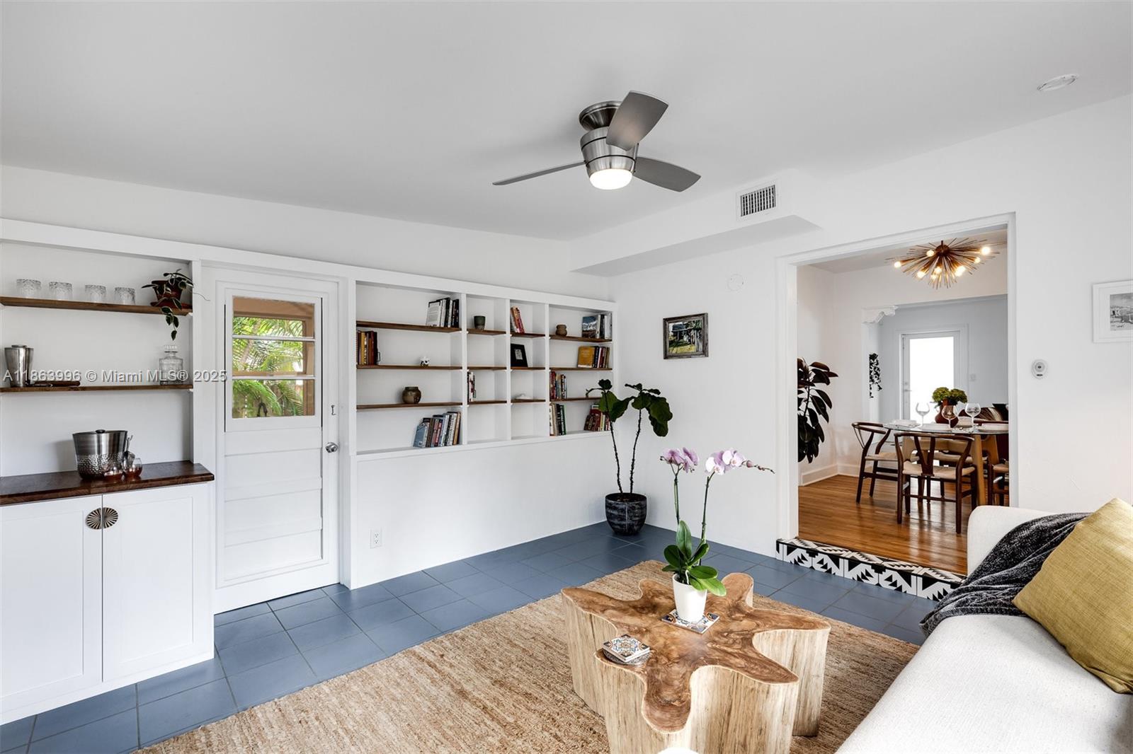 COLUMBIA PARK CORR PL - Residential