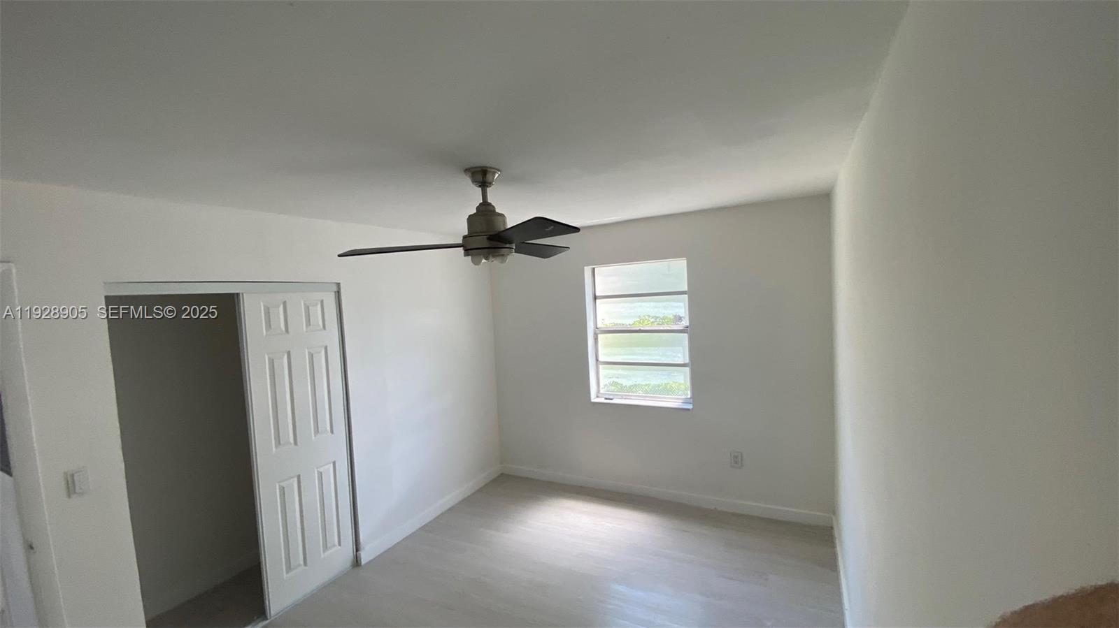 NORTH HOLLYWOOD - Residential