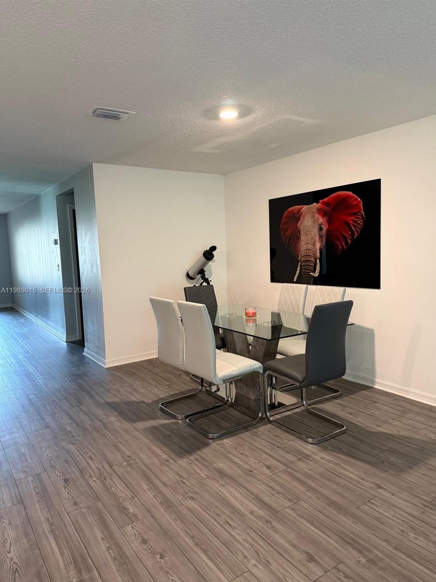 PORT ST LUCIE SECTION 19 - Residential Lease