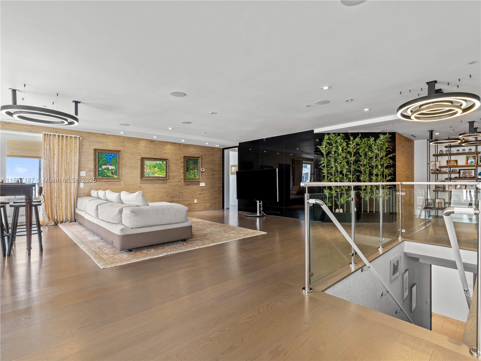 OCEANSIDE AT FISHER ISLAN - Residential