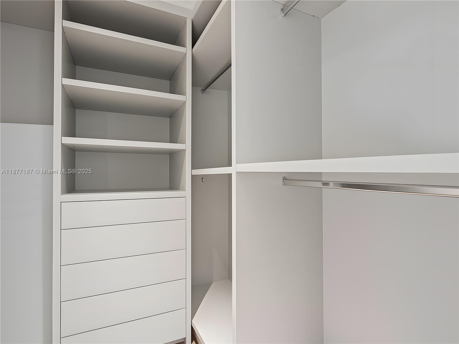 OCEANSIDE AT FISHER ISLAN - Residential