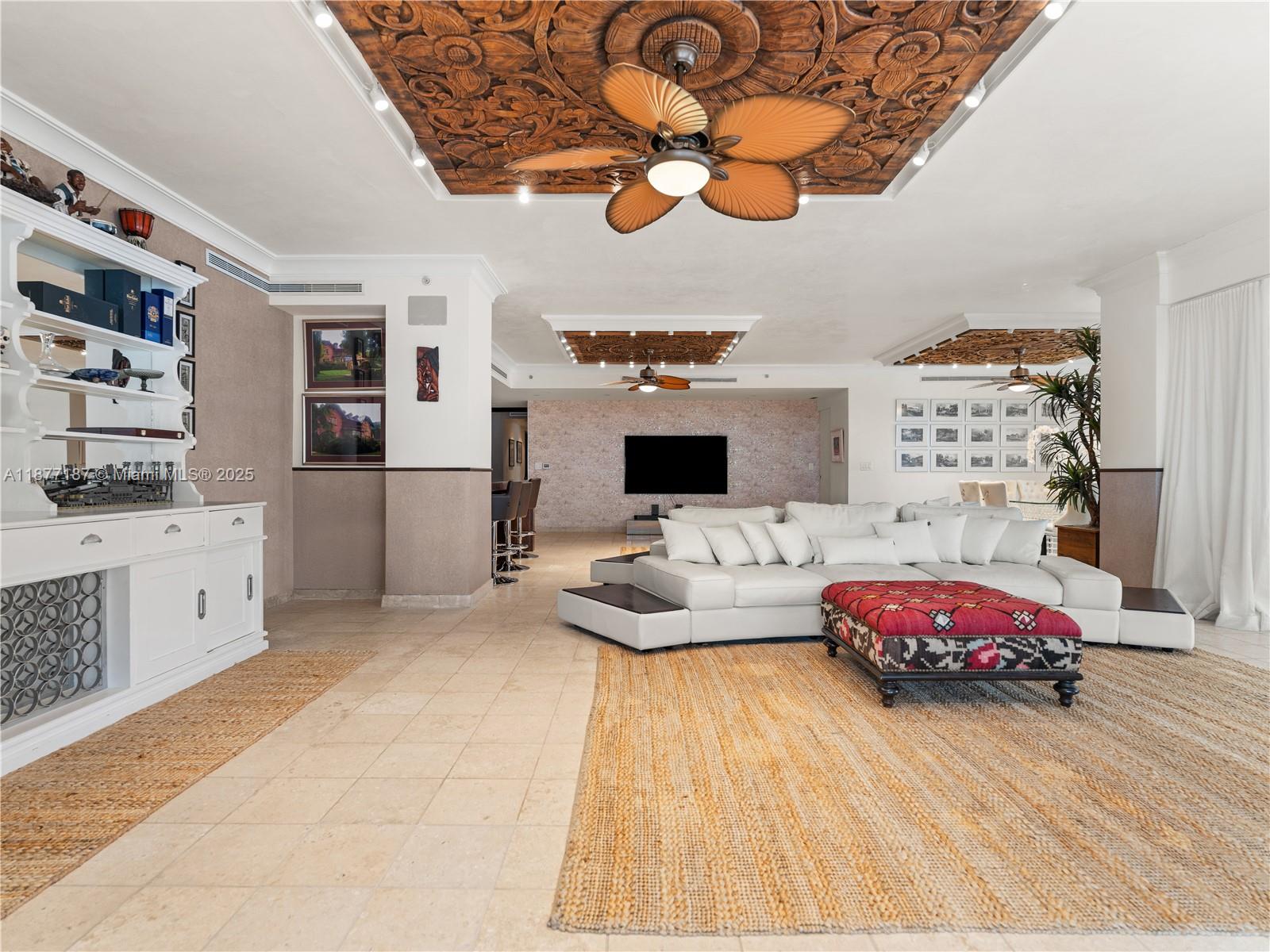 OCEANSIDE AT FISHER ISLAN - Residential