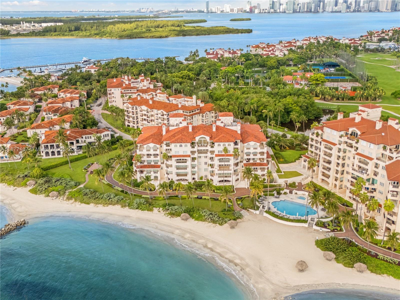 OCEANSIDE AT FISHER ISLAN - Residential