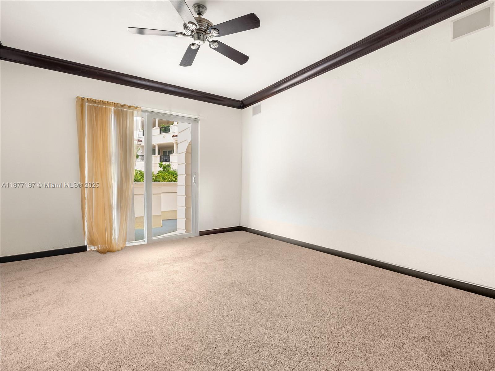 OCEANSIDE AT FISHER ISLAN - Residential