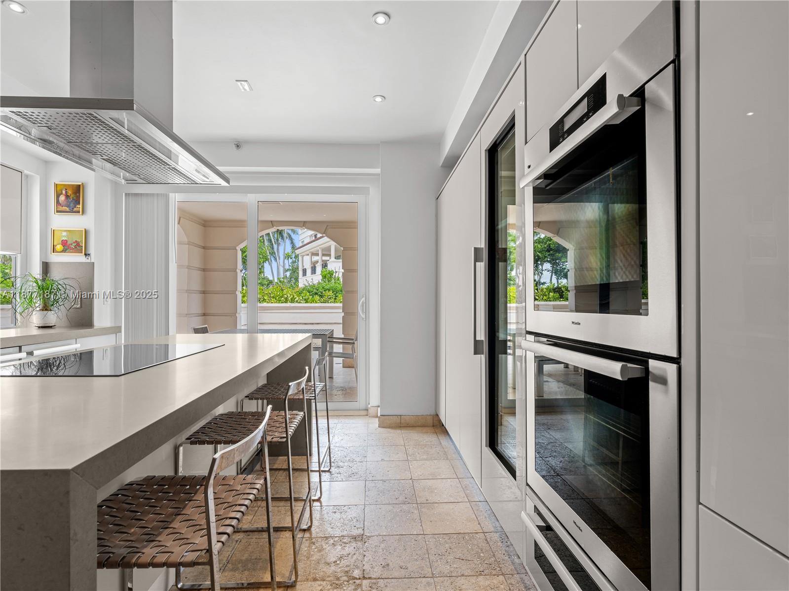 OCEANSIDE AT FISHER ISLAN - Residential