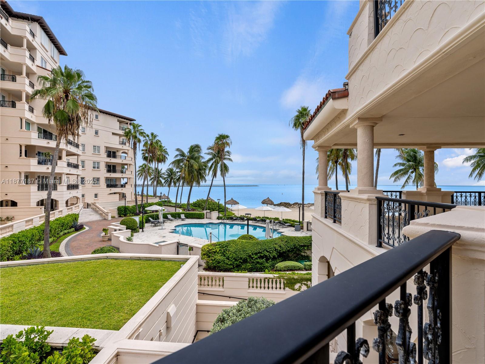 OCEANSIDE AT FISHER ISLAN - Residential