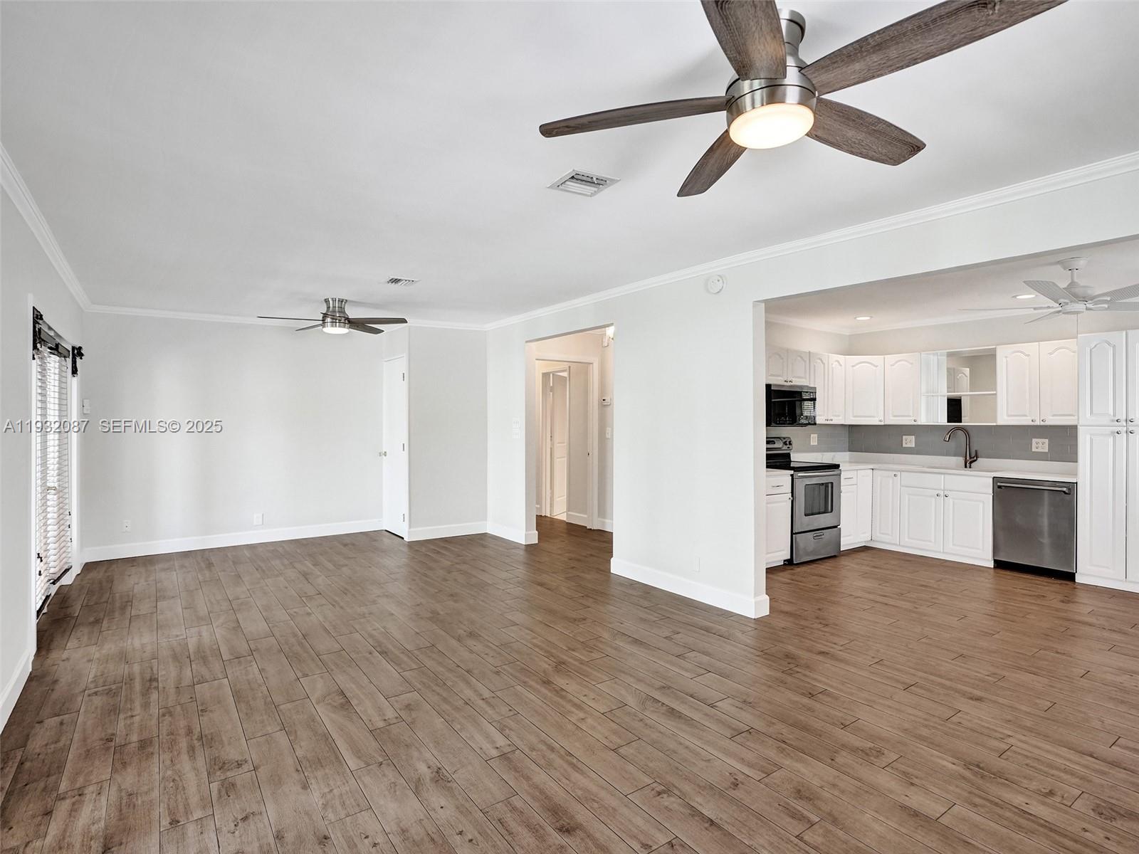 SOUTH NEW RIVER ISLES SEC - Residential