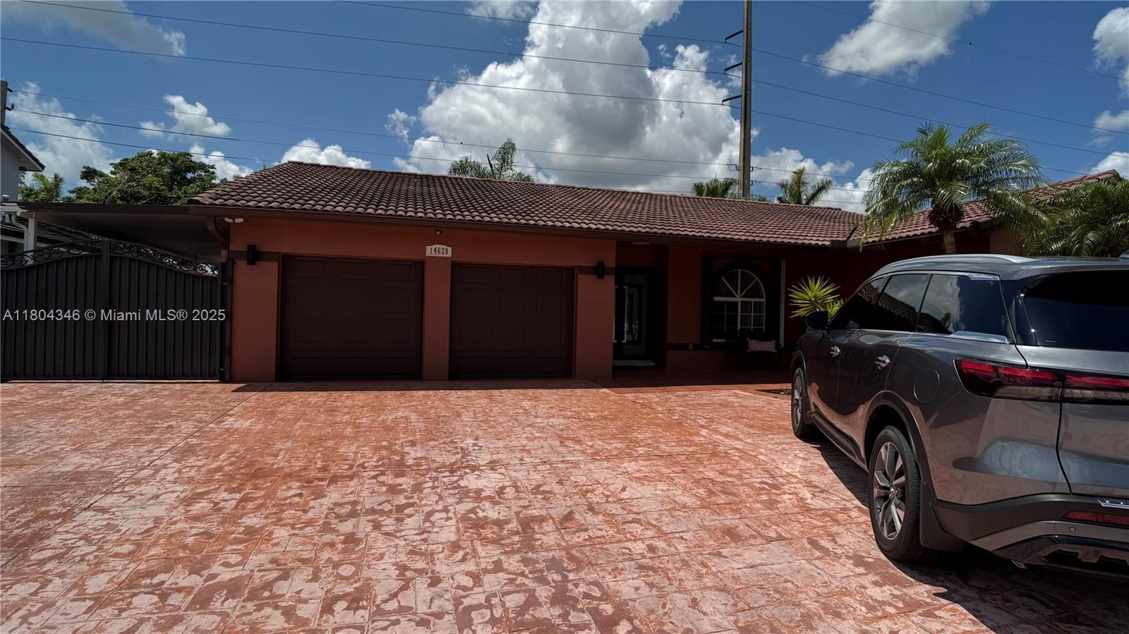 14620 Sw 151st Ter, Miami, Broward County, Florida - 4 Bedrooms  
3 Bathrooms - 