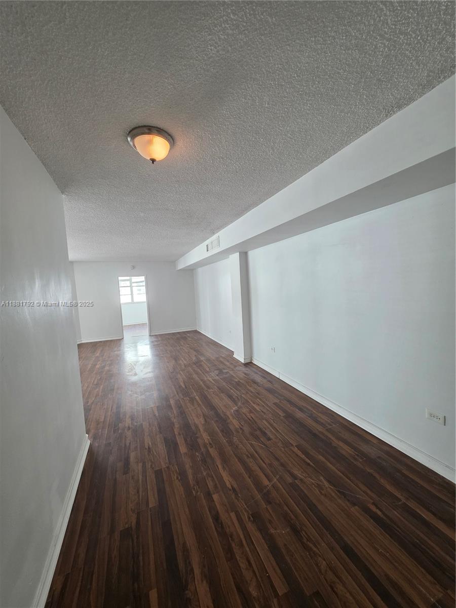 905 Brickell Bay Dr 1522
