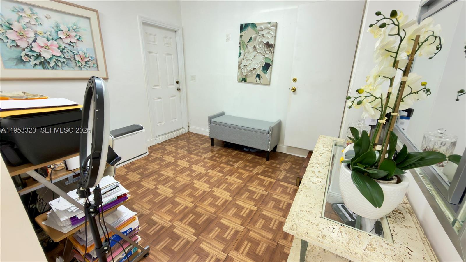 SUNSET SHORES - Residential