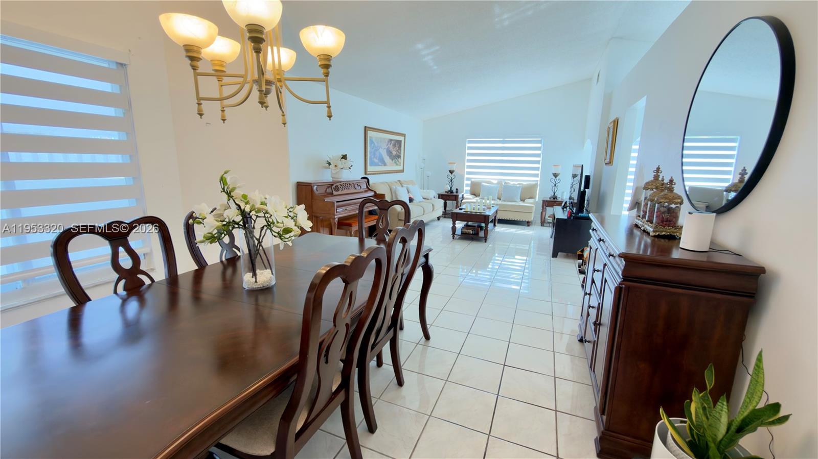 SUNSET SHORES - Residential