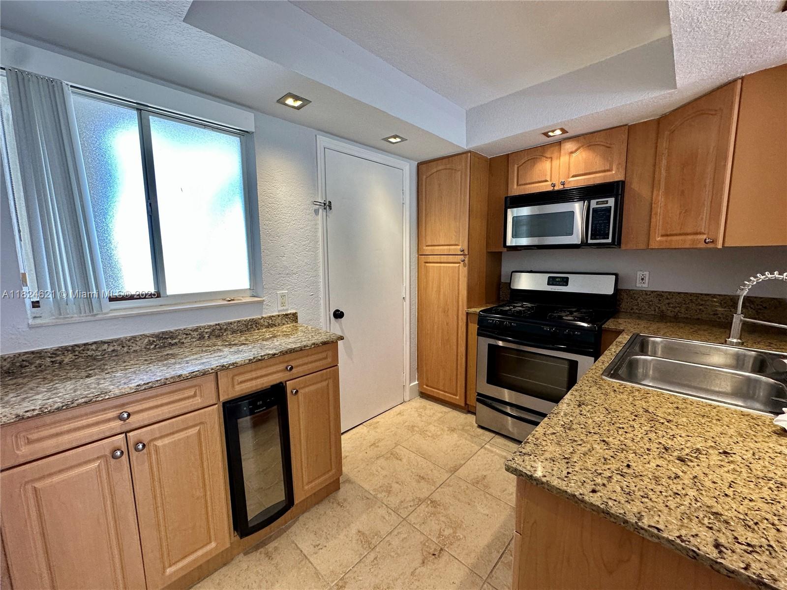 7701 N Kendall Dr 327B