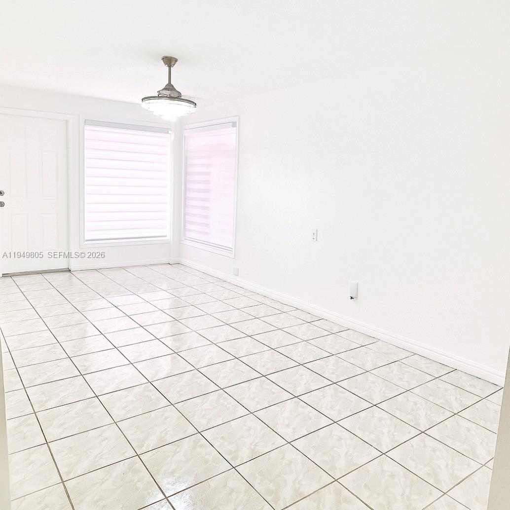 HOLLYWOOD BEACH HEIGHTS S - Residential