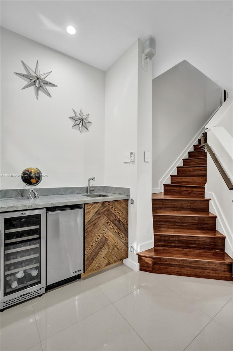 VILLA MEDICI CONDO - Residential