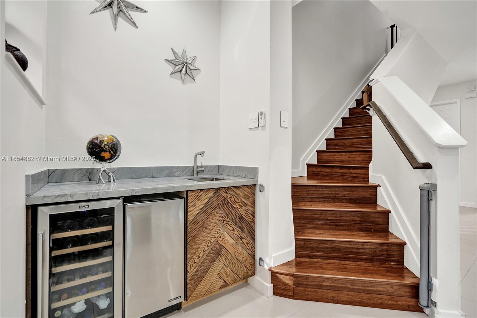 VILLA MEDICI CONDO - Residential