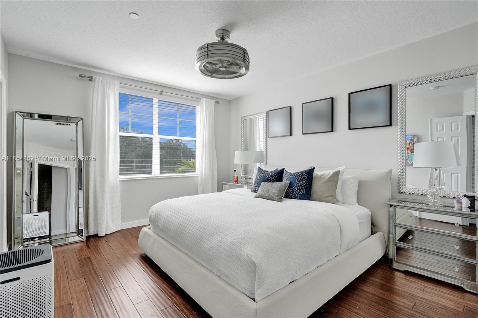 VILLA MEDICI CONDO - Residential