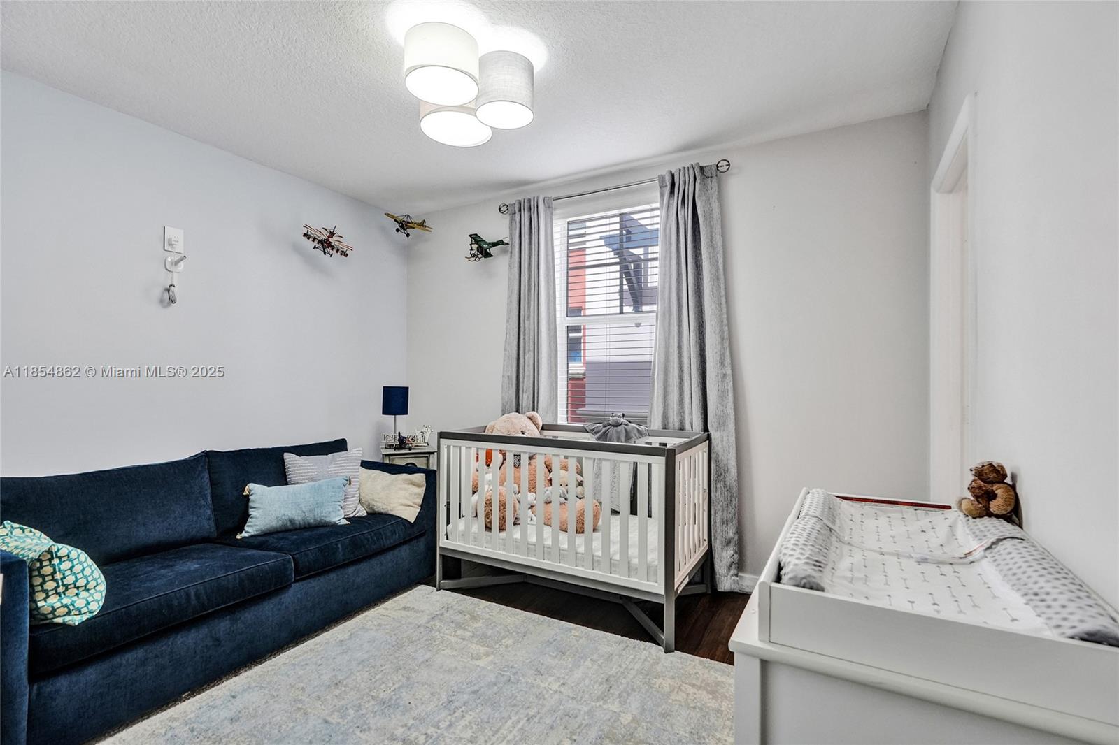 VILLA MEDICI CONDO - Residential