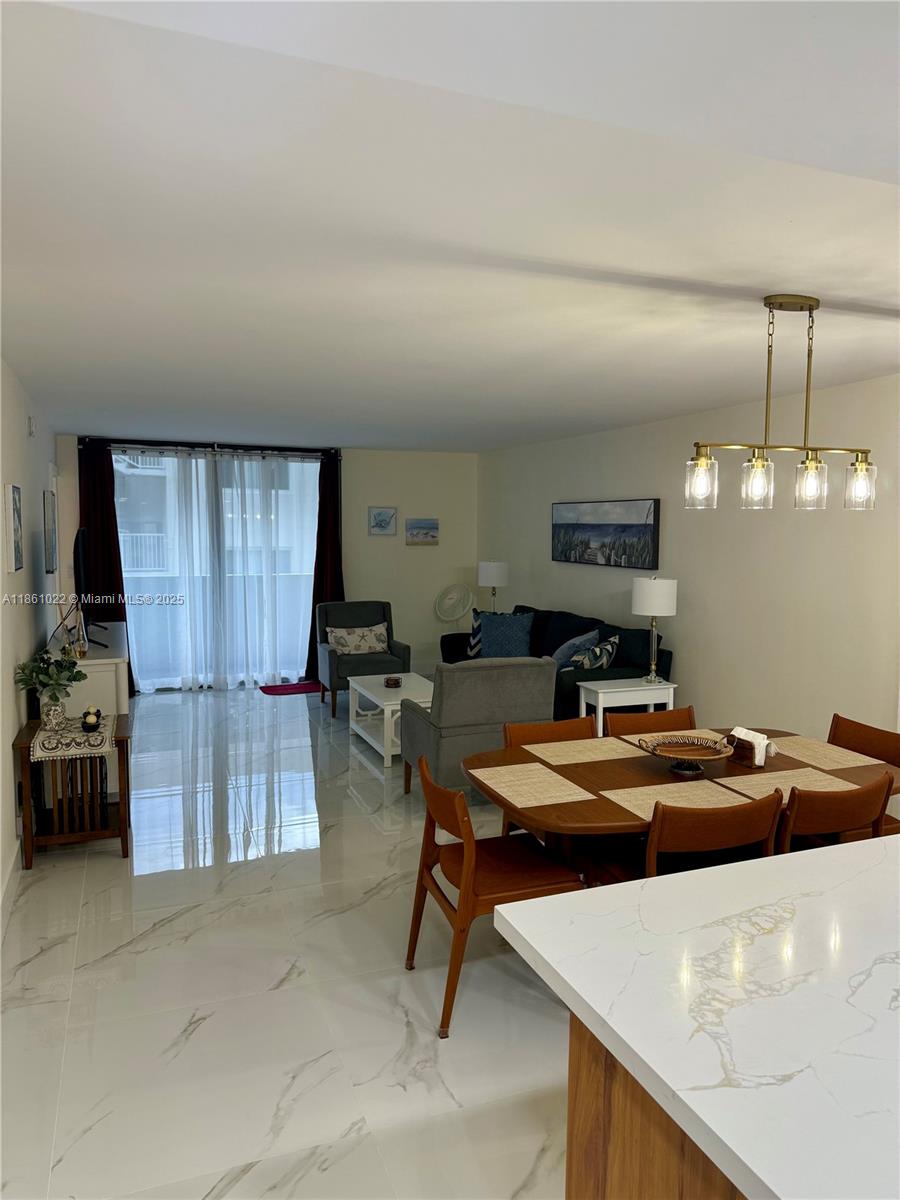 Beautifully remodeled oceanfront access unit available for seasonal lease from August 18, 2025 through May 31, 2026. Completely renovated with modern finishes, brand-new appliances, and fully furnished for a move-in ready experience. Enjoy direct beach access, Collins Avenue location, and resort-style amenities in one of Miami Beach’s most desirable oceanfront communities.