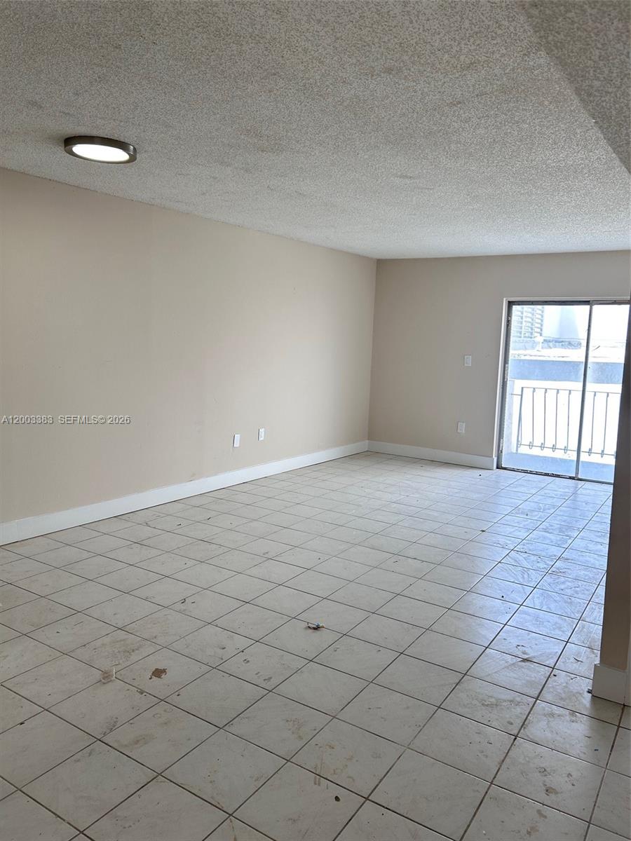 WESTLAND-EDEN CONDO I - Residential Lease