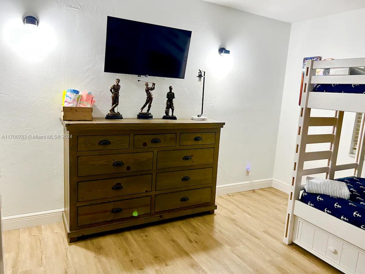HIGH RIDGE HEIGHTS - Residential Lease
