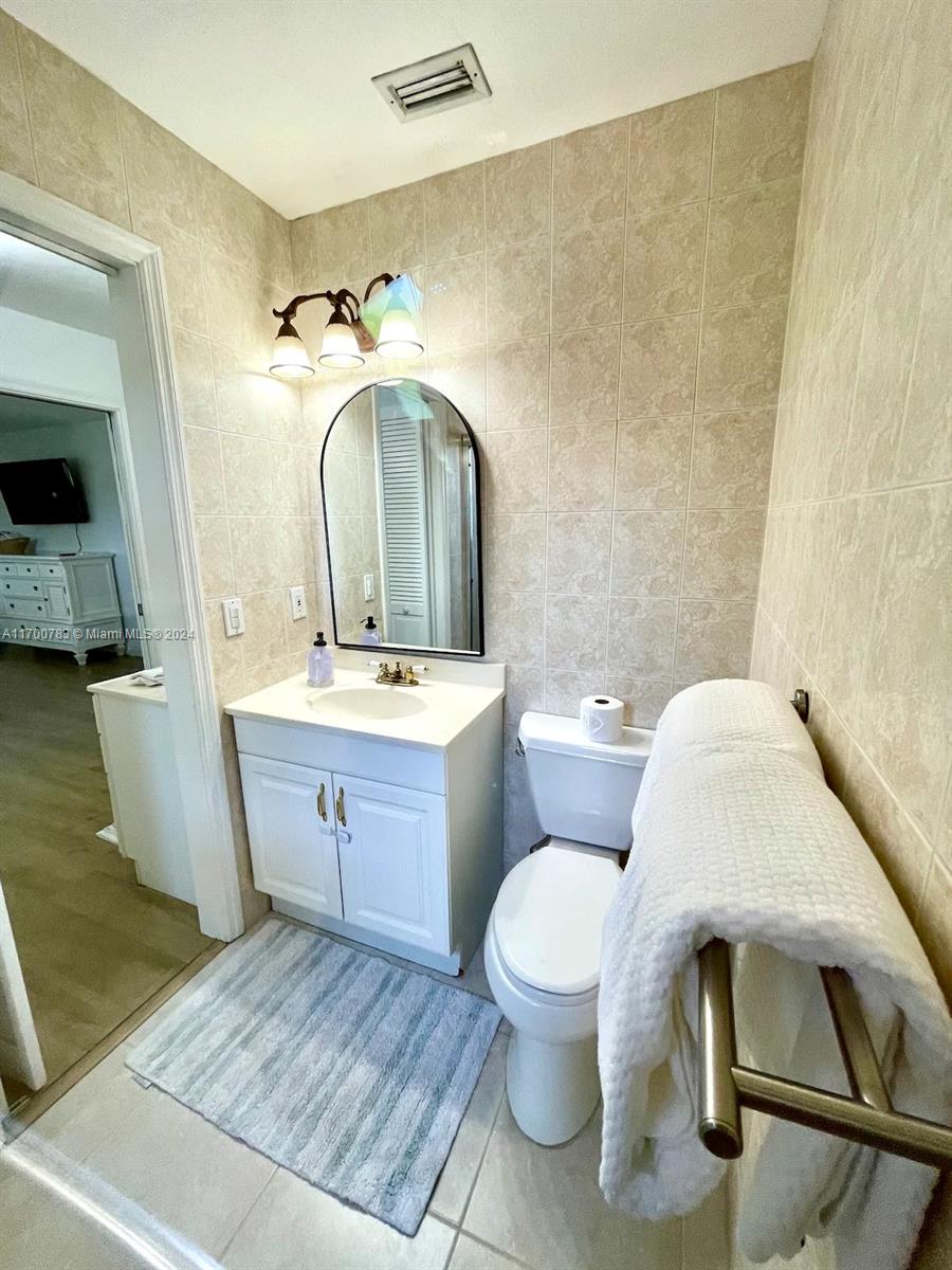 HIGH RIDGE HEIGHTS - Residential Lease