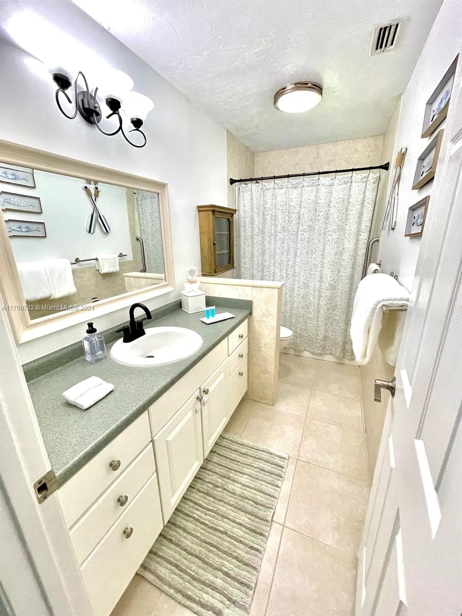 HIGH RIDGE HEIGHTS - Residential Lease