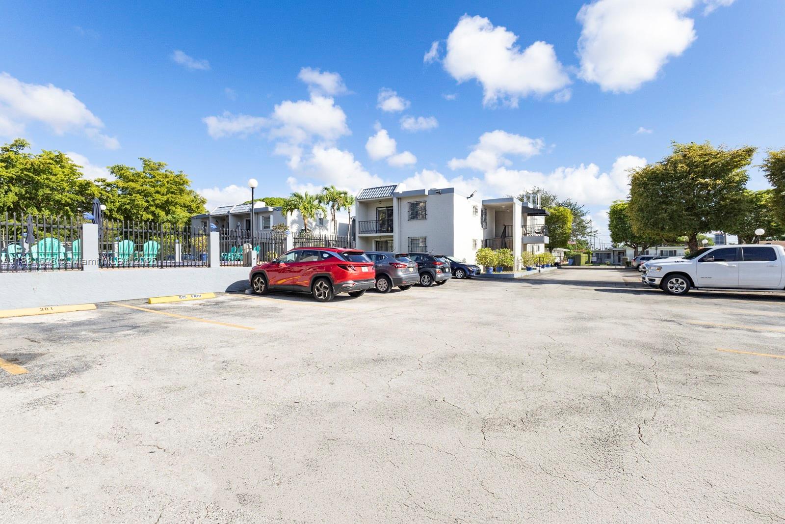 ALCALA PLAZA CONDO - Residential