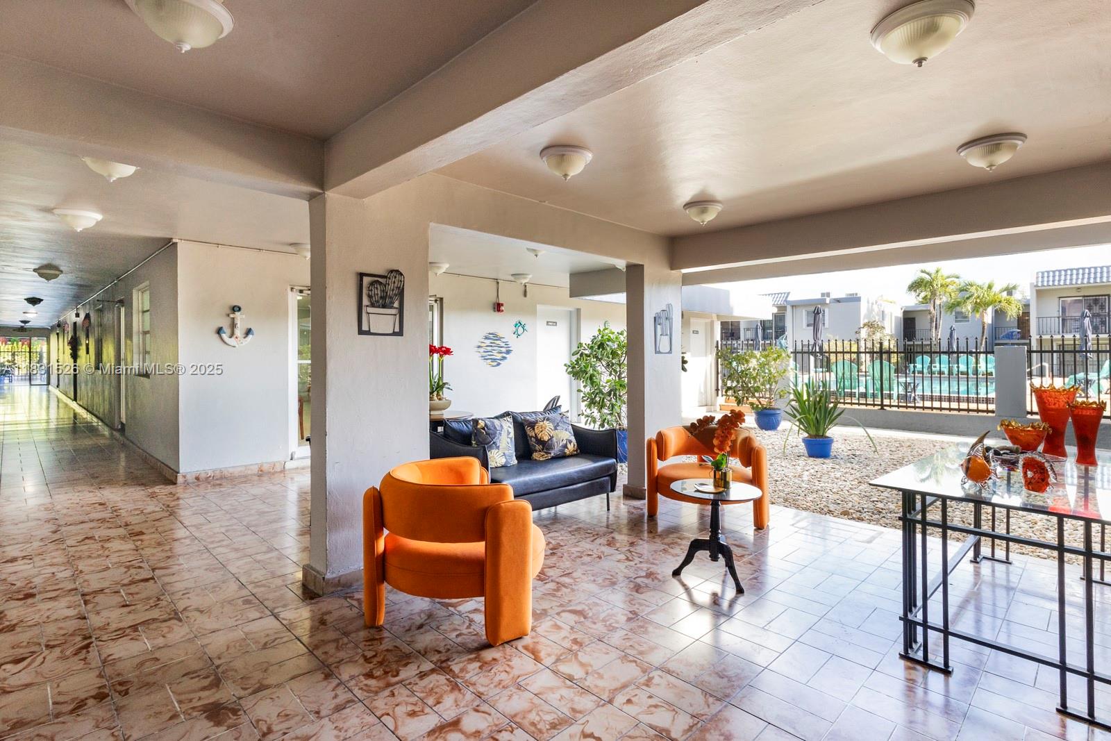 ALCALA PLAZA CONDO - Residential