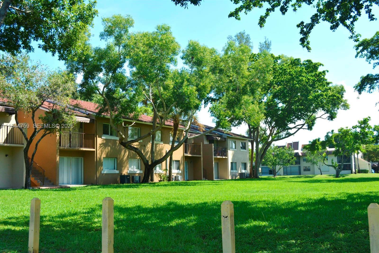 ST ANDREWS PALM BEACH - Residential