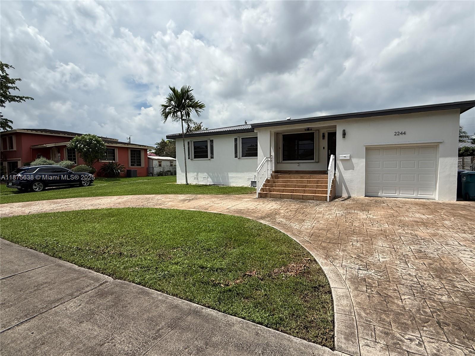 Completely New Efficiency in Prime Location!
Welcome to your modern retreat. This brand-new efficiency features sleek finishes and tile flooring throughout, offering both style and easy maintenance.
Centrally located just off Coral Way (SW 24th St) and SW 87th Ave, this property provides quick access to major highways, including the Palmetto Expressway (826), making commuting a breeze. Surrounded by popular restaurants, shopping centers, and everyday conveniences, you’ll love the lifestyle this location has to offer.
Don’t miss the opportunity to live in a fresh, modern space with all utilities included (electricity, water & internet) in one of Miami’s most accessible neighborhoods!