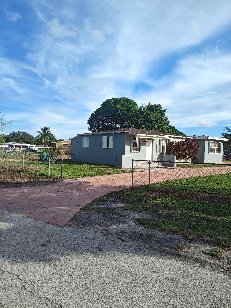 12325 NW 19th Ave HOME