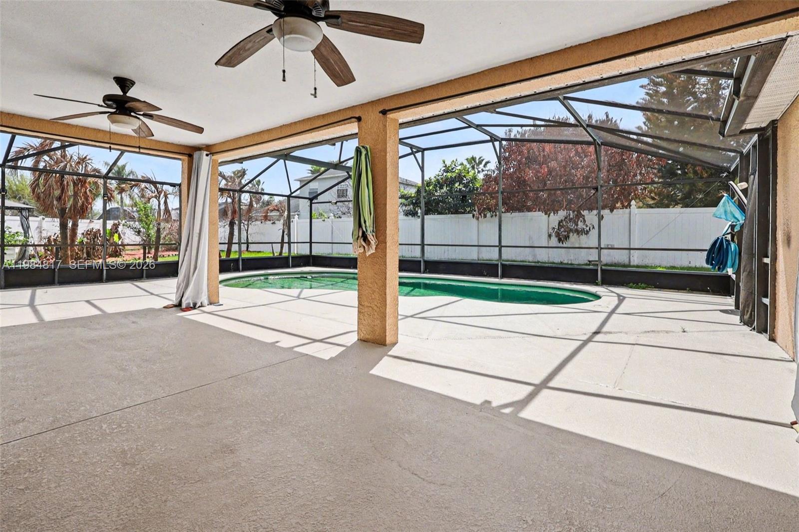 Laurel Run - Residential