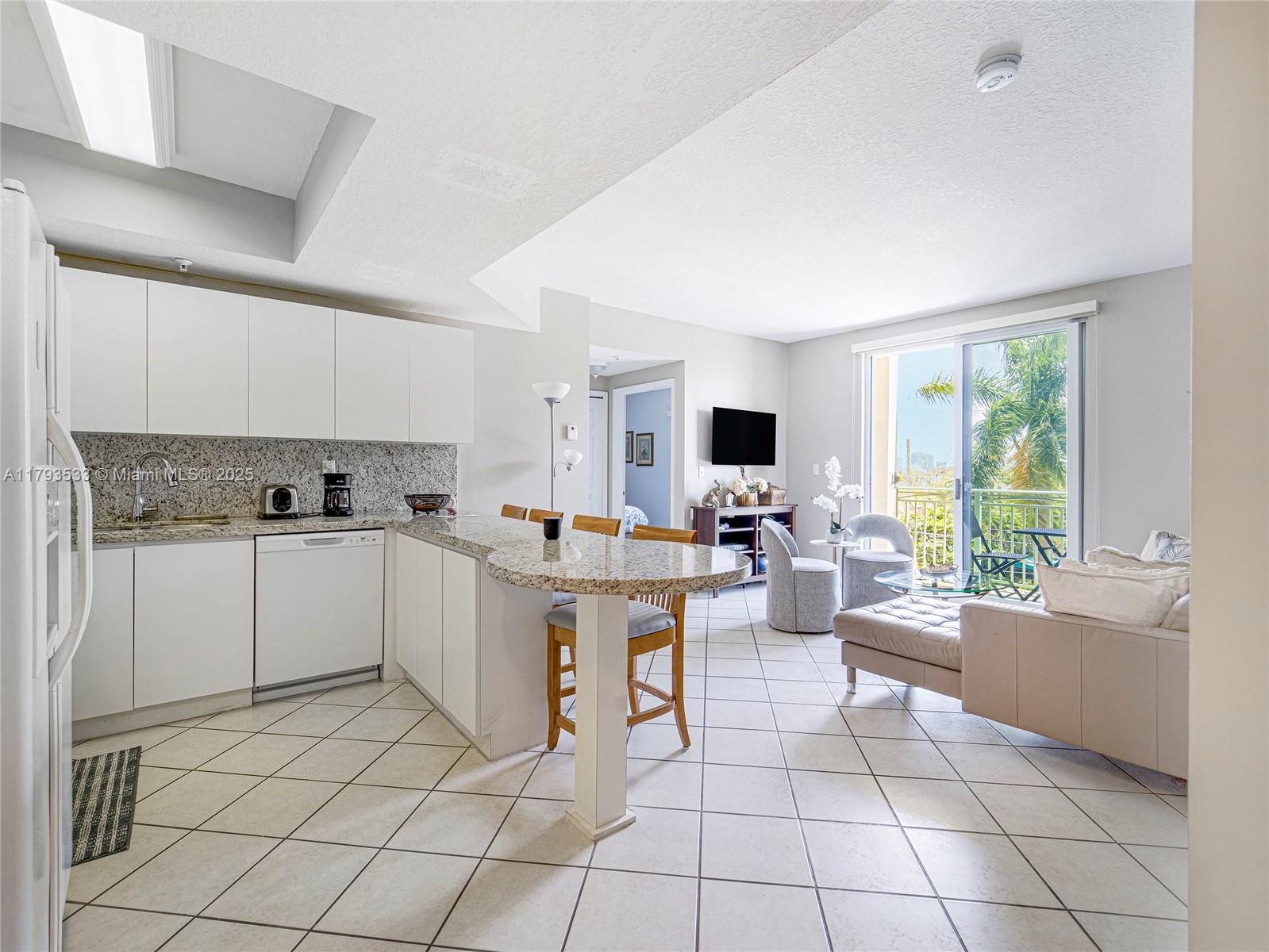 CORAL PLAZA OF MIAMI COND - Residential