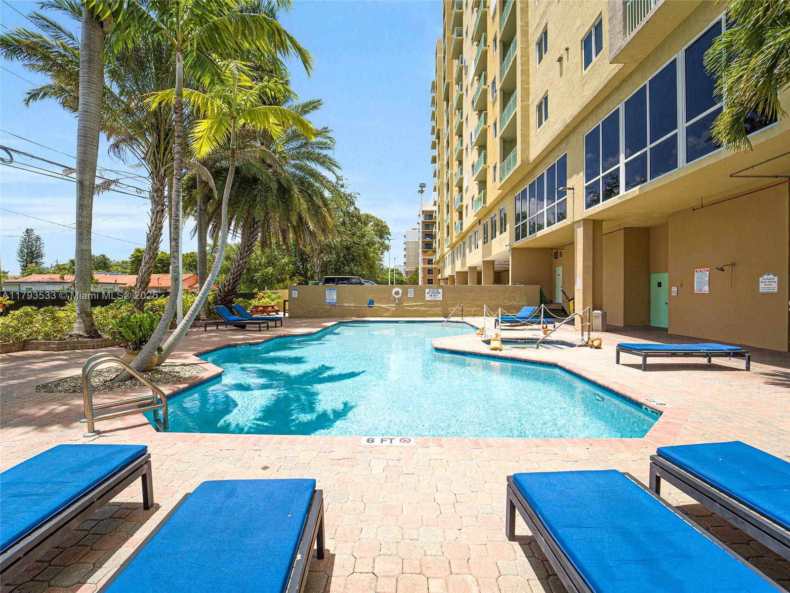 CORAL PLAZA OF MIAMI COND - Residential