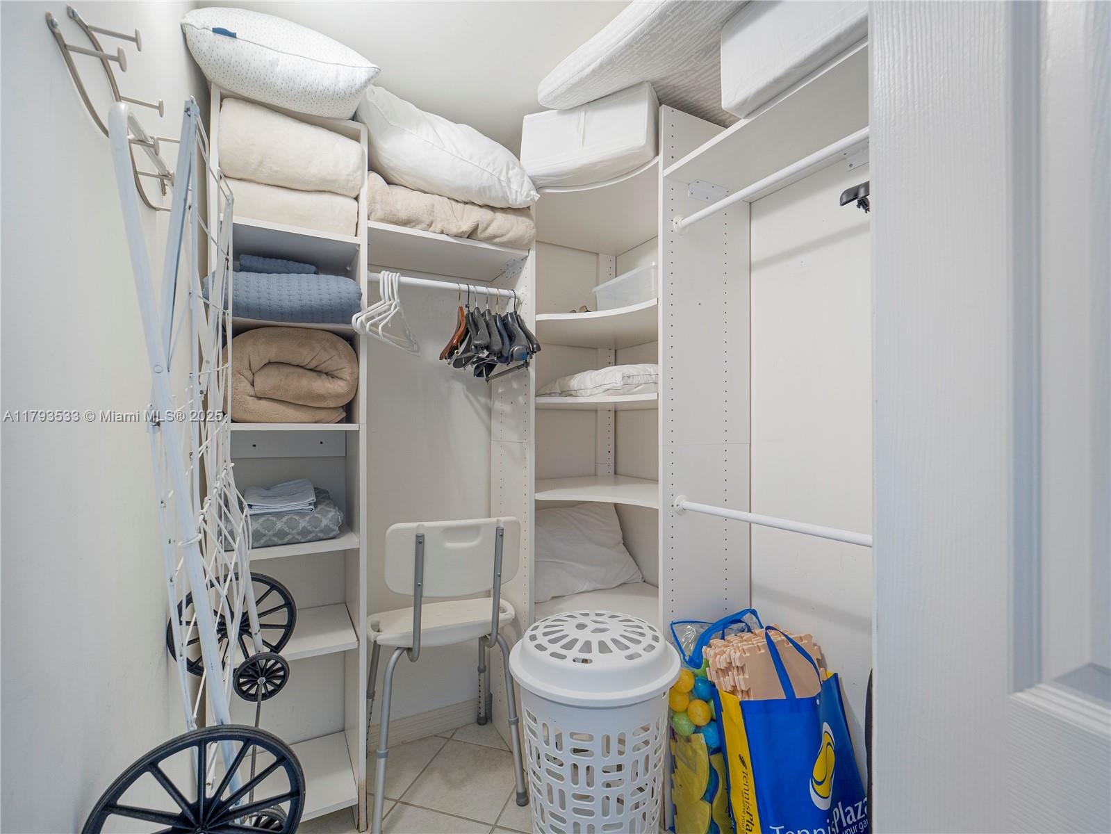 CORAL PLAZA OF MIAMI COND - Residential