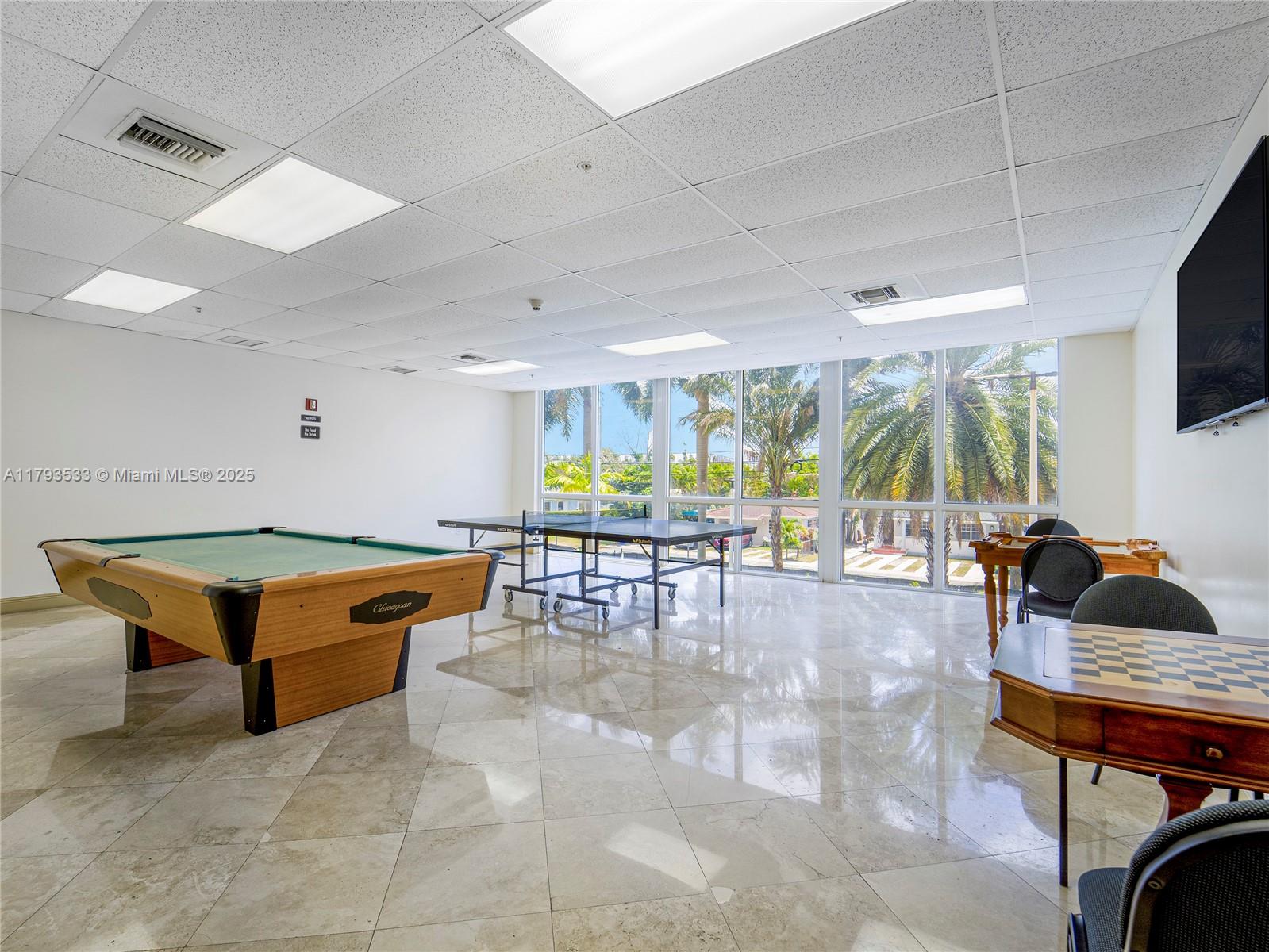 CORAL PLAZA OF MIAMI COND - Residential