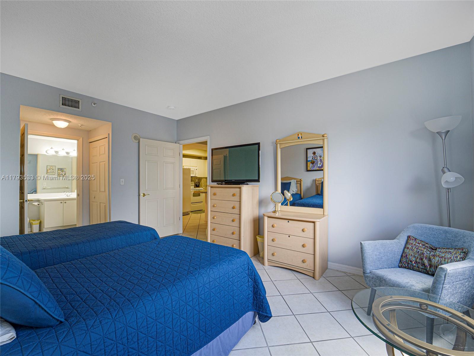 CORAL PLAZA OF MIAMI COND - Residential