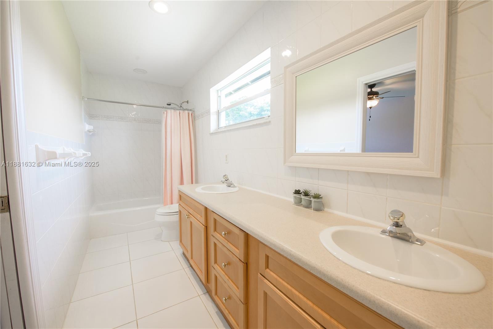 Redlands - Residential Lease