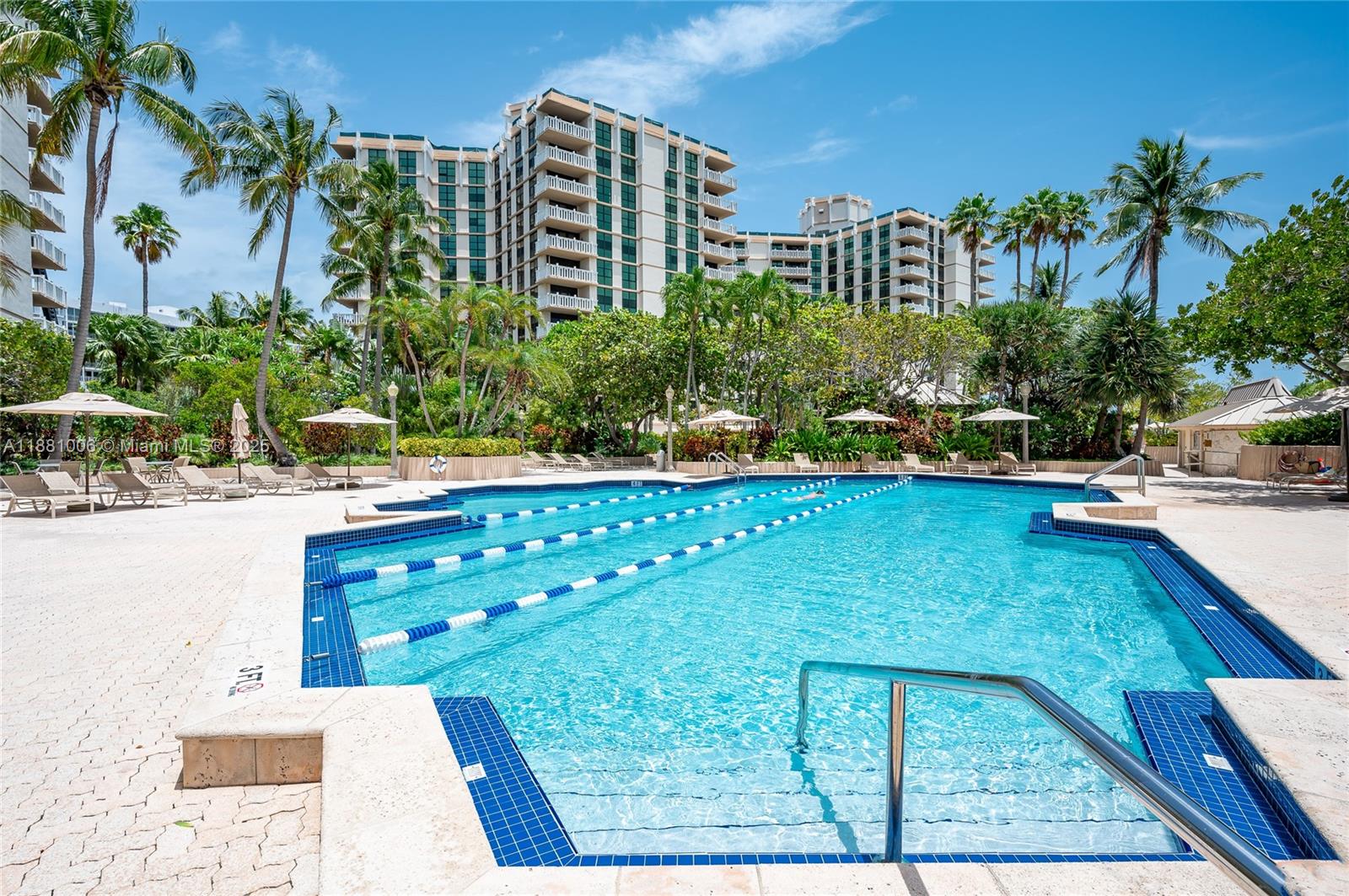 TOWERS OF KEY BISCAYNE CO - Residential