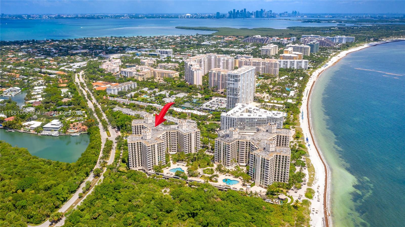 TOWERS OF KEY BISCAYNE CO - Residential
